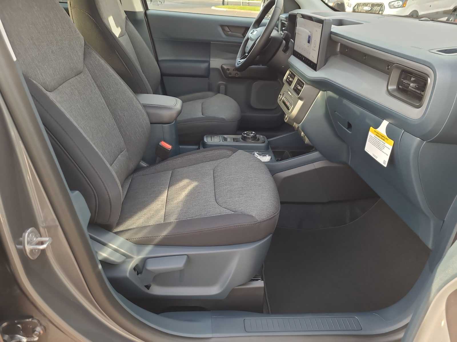 Thumbnail: 2025 Ford Maverick - 22