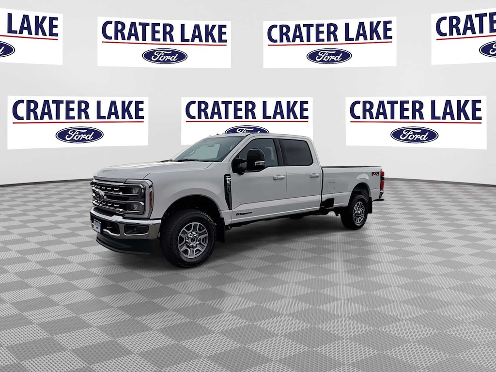 New 2026 Ford F-350 Lariat Truck Crew Cab