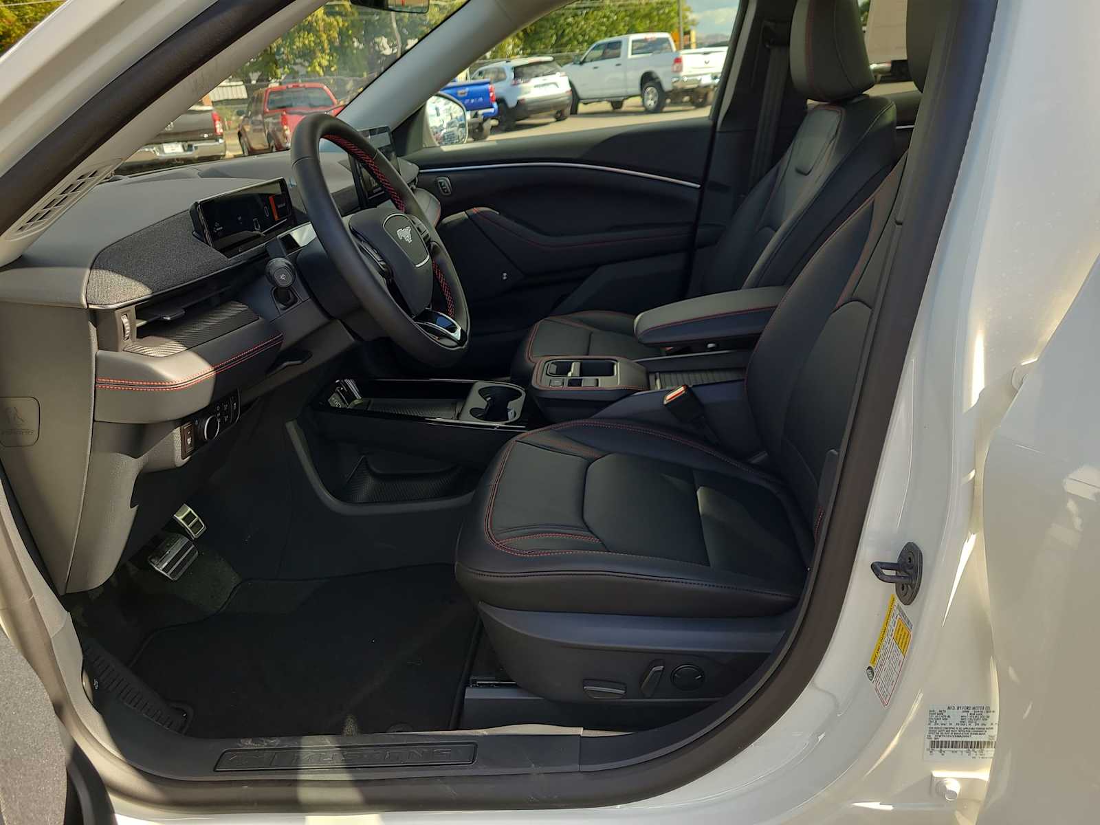 Thumbnail: 2025 Ford Mustang Mach-E - 19