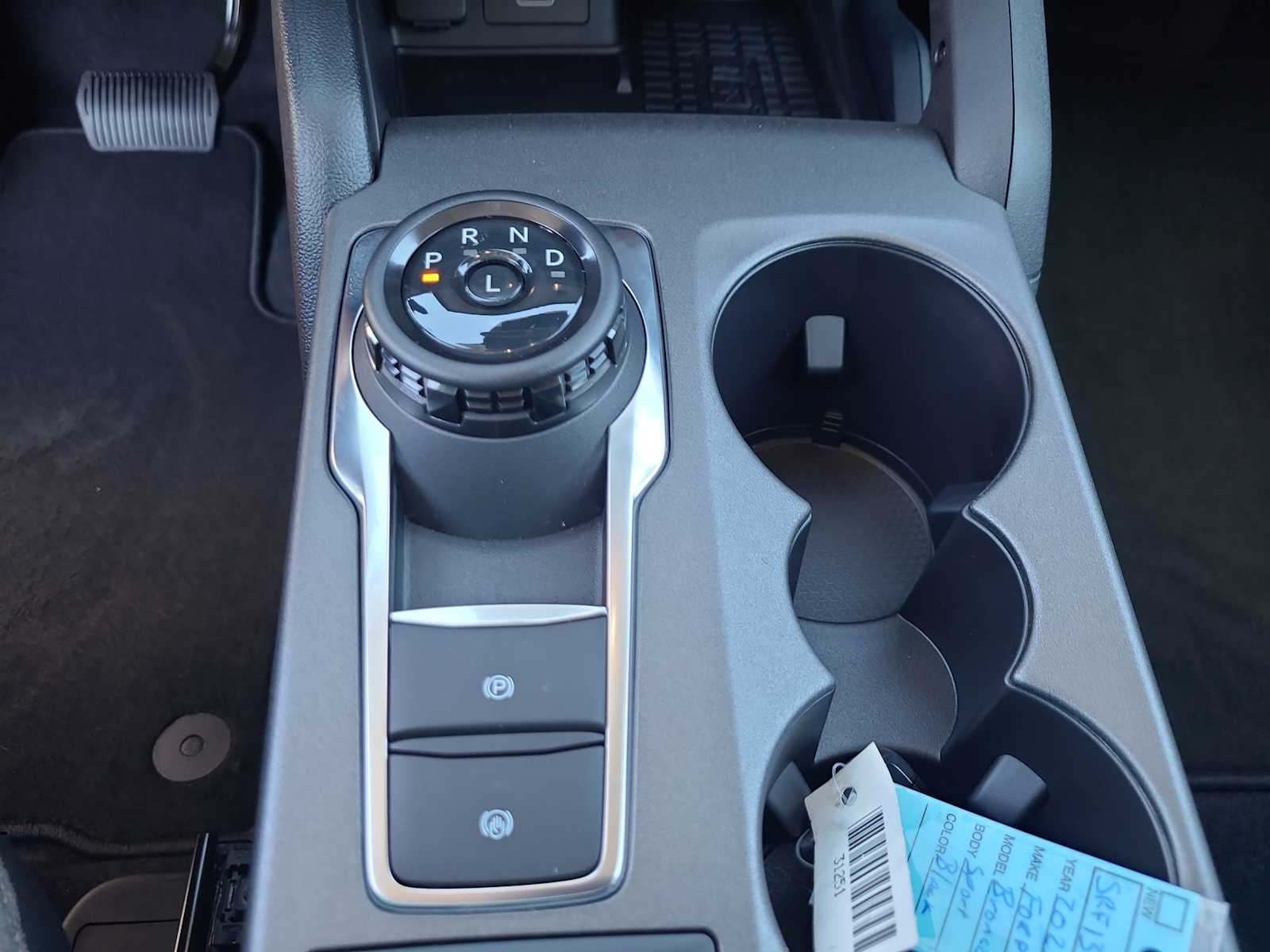 Thumbnail: 2025 Ford Bronco Sport - 25