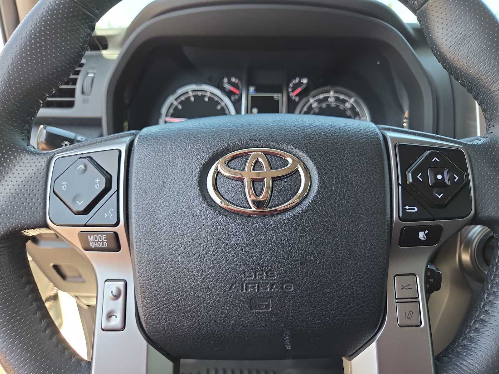 2021 Toyota 4Runner Limited - Photo 23