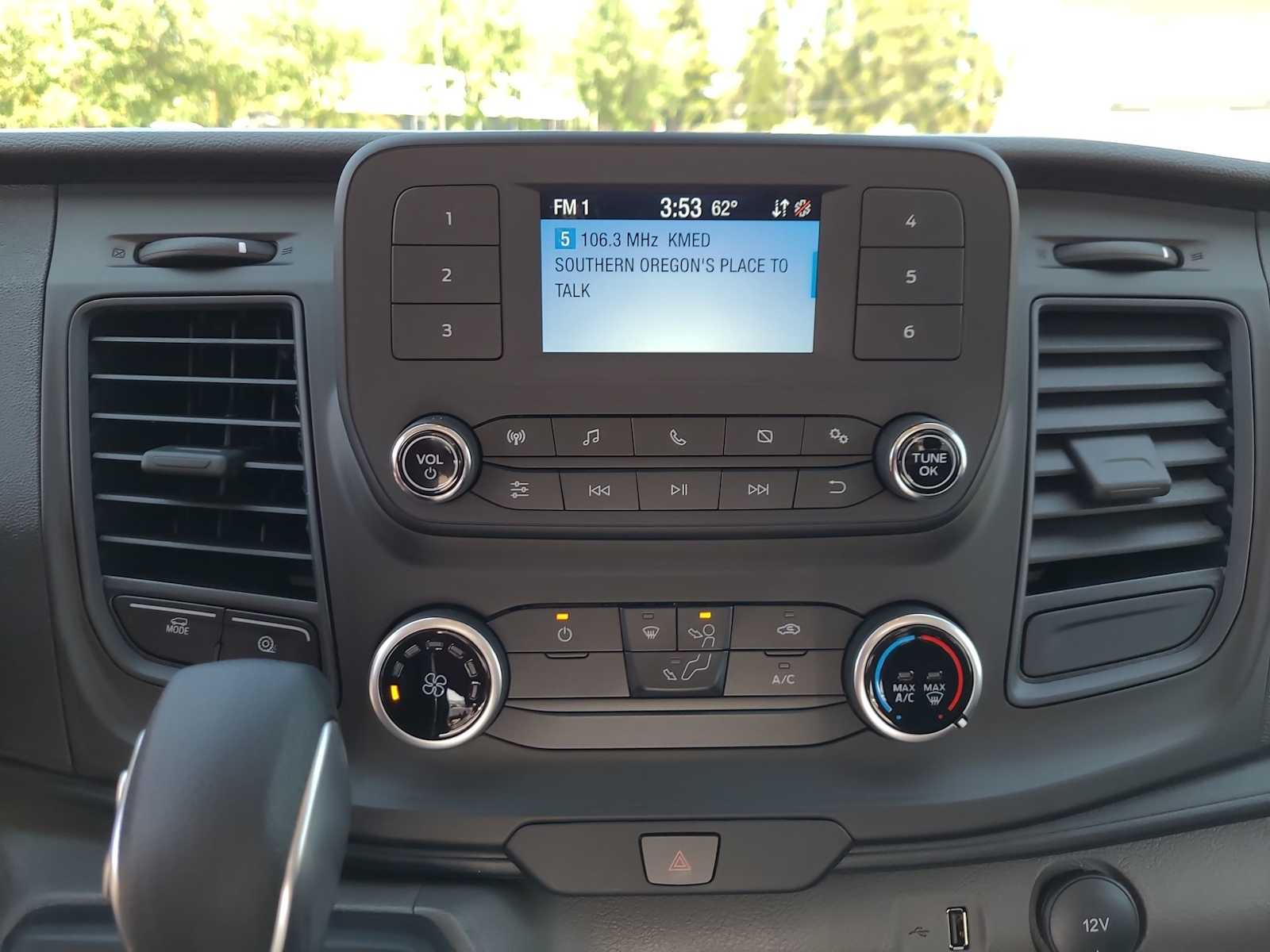 Thumbnail: 2025 Ford Transit Series - 24