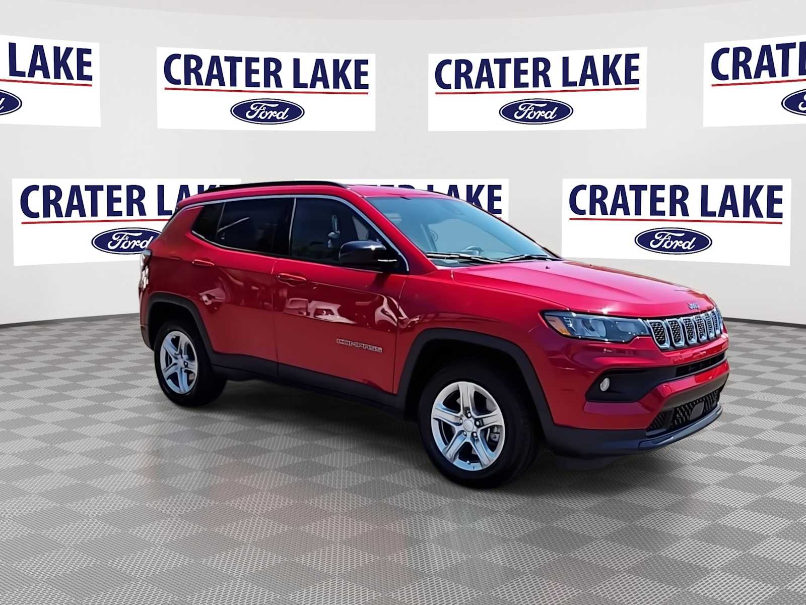 Used 2024 Jeep Compass Latitude with VIN 3C4NJDBNXRT605792 for sale in Medford, OR