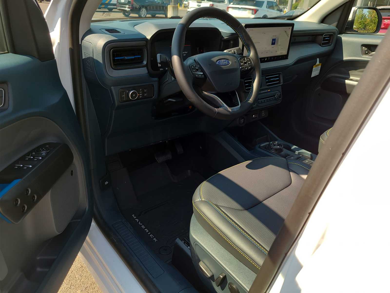 Thumbnail: 2025 Ford Maverick - 10