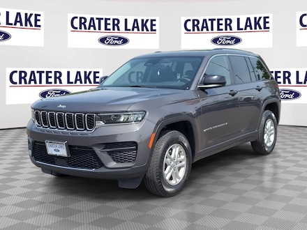 2023 Jeep Grand Cherokee Laredo SUV