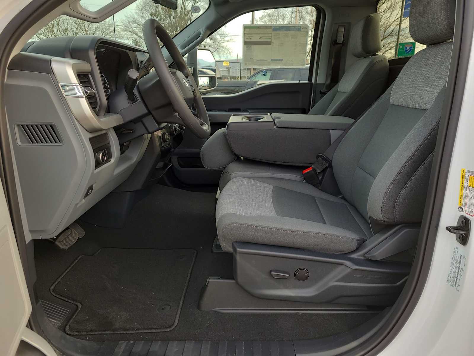 Thumbnail: 2025 Ford F-350 - 19