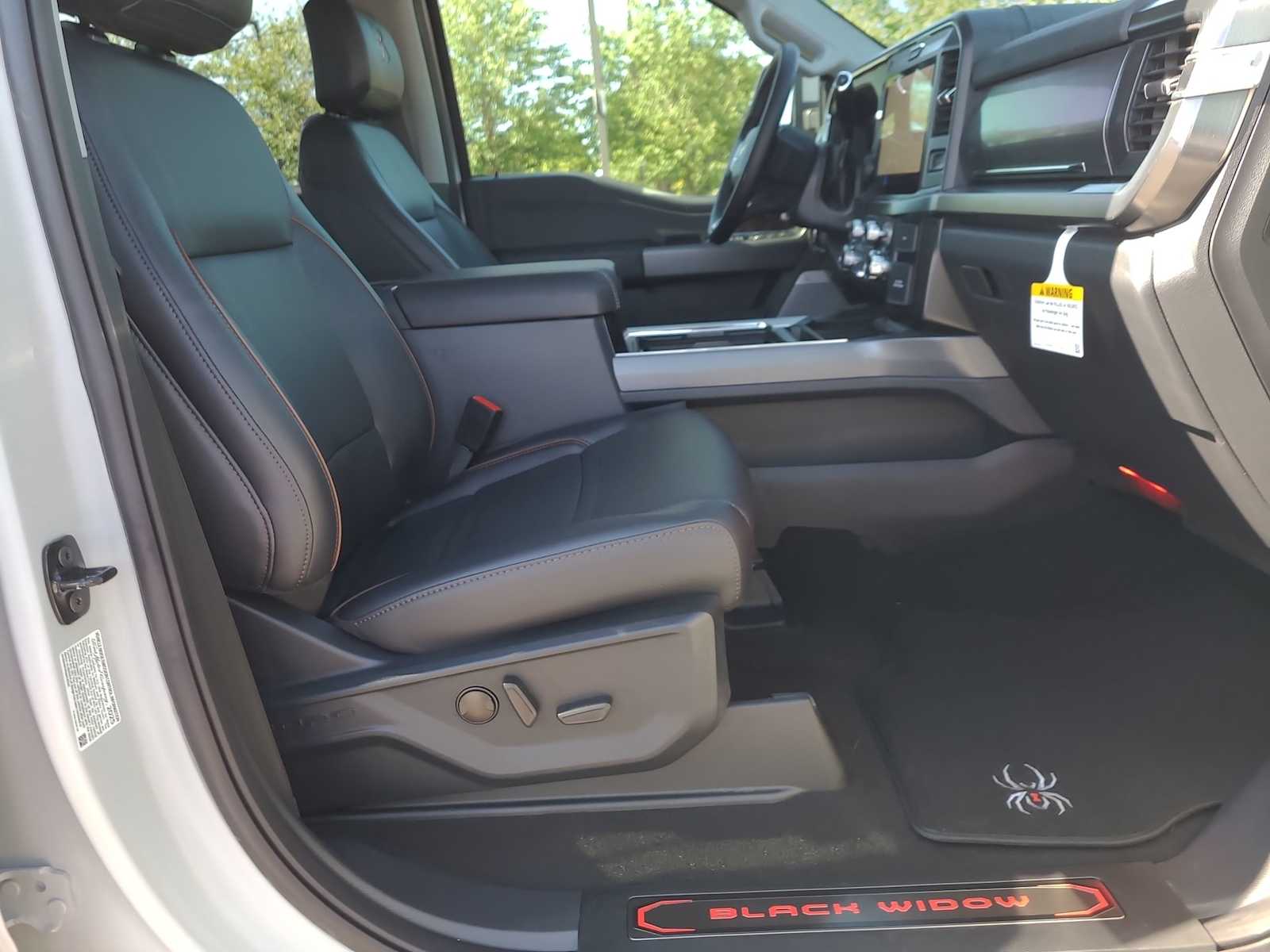 Thumbnail: 2025 Ford F-250 - 22