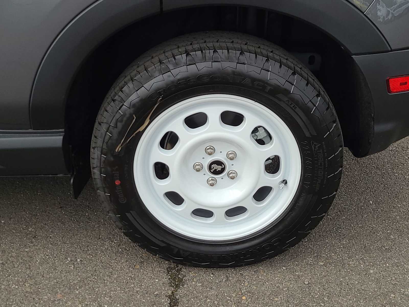 Thumbnail: 2025 Ford Bronco Sport - 16