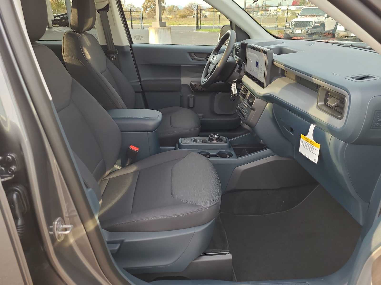 Thumbnail: 2025 Ford Maverick - 22