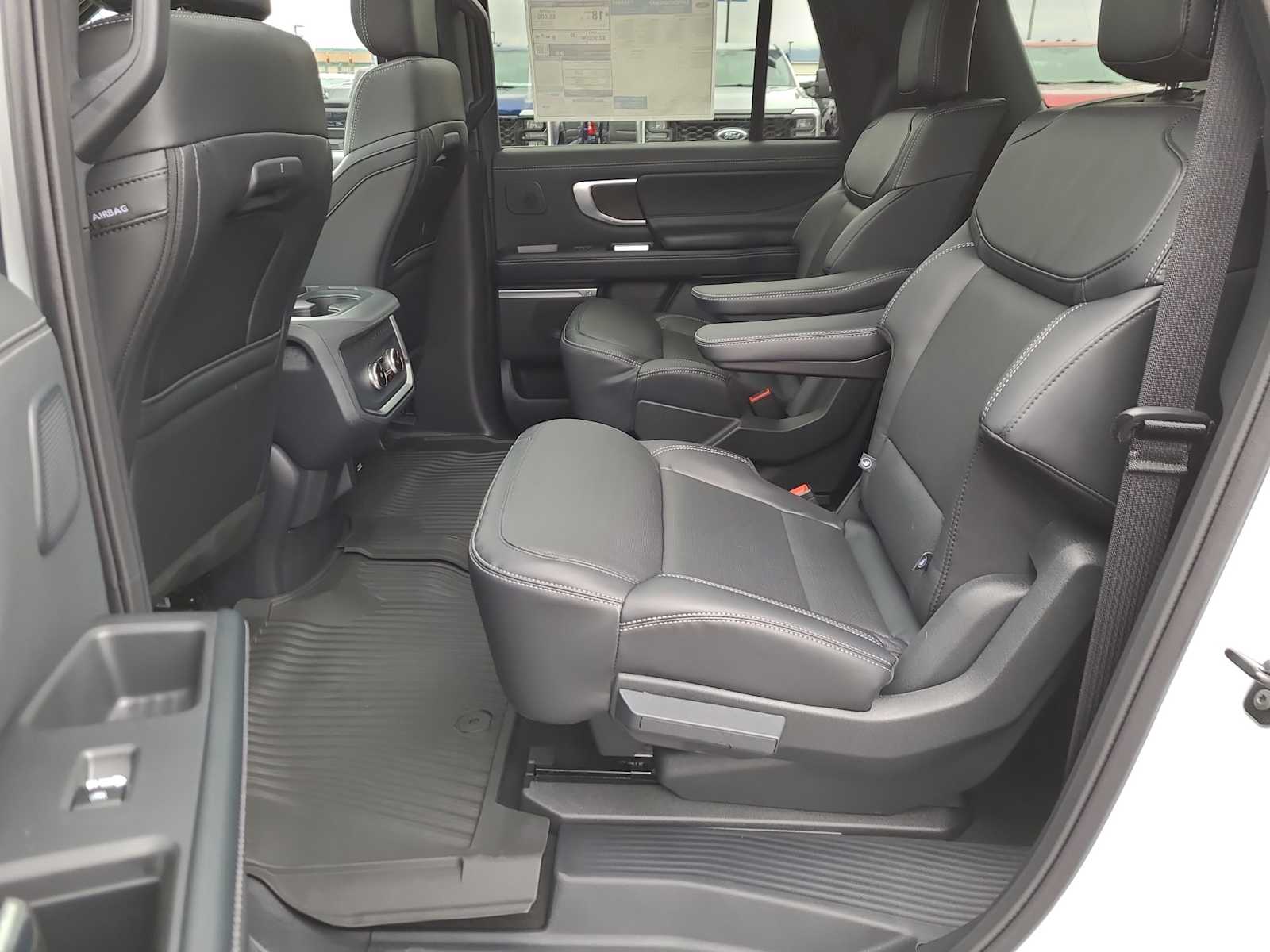 Thumbnail: 2025 Ford Expedition MAX - 21