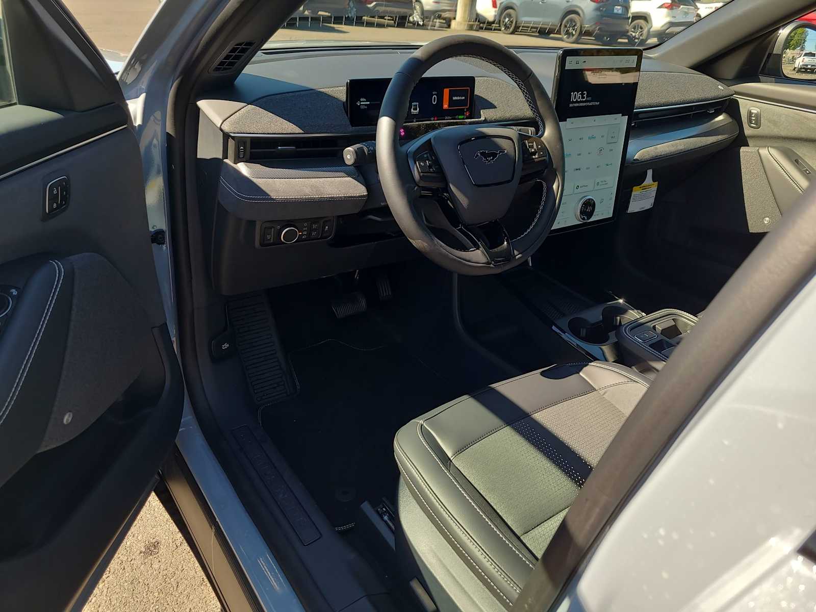 Thumbnail: 2025 Ford Mustang Mach-E - 10