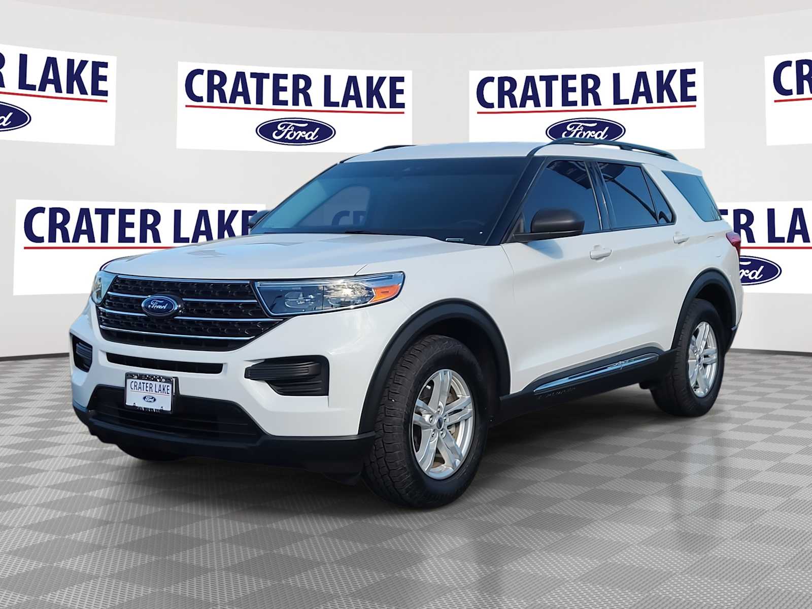 2022 Ford Explorer XLT 4WD's photo