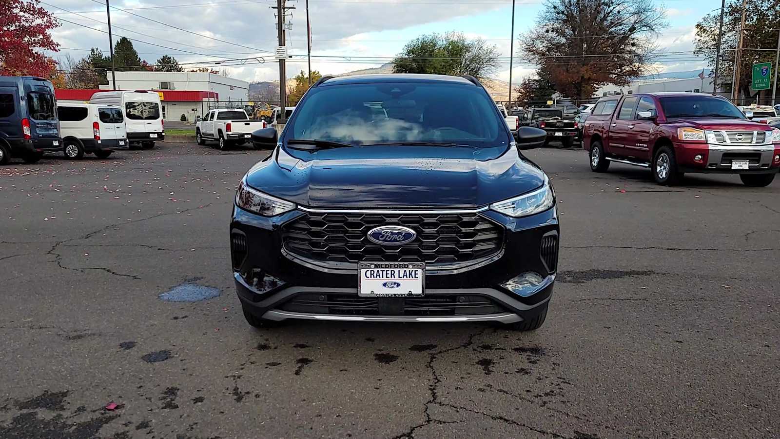 2025 Ford Escape ST-Line photo 3