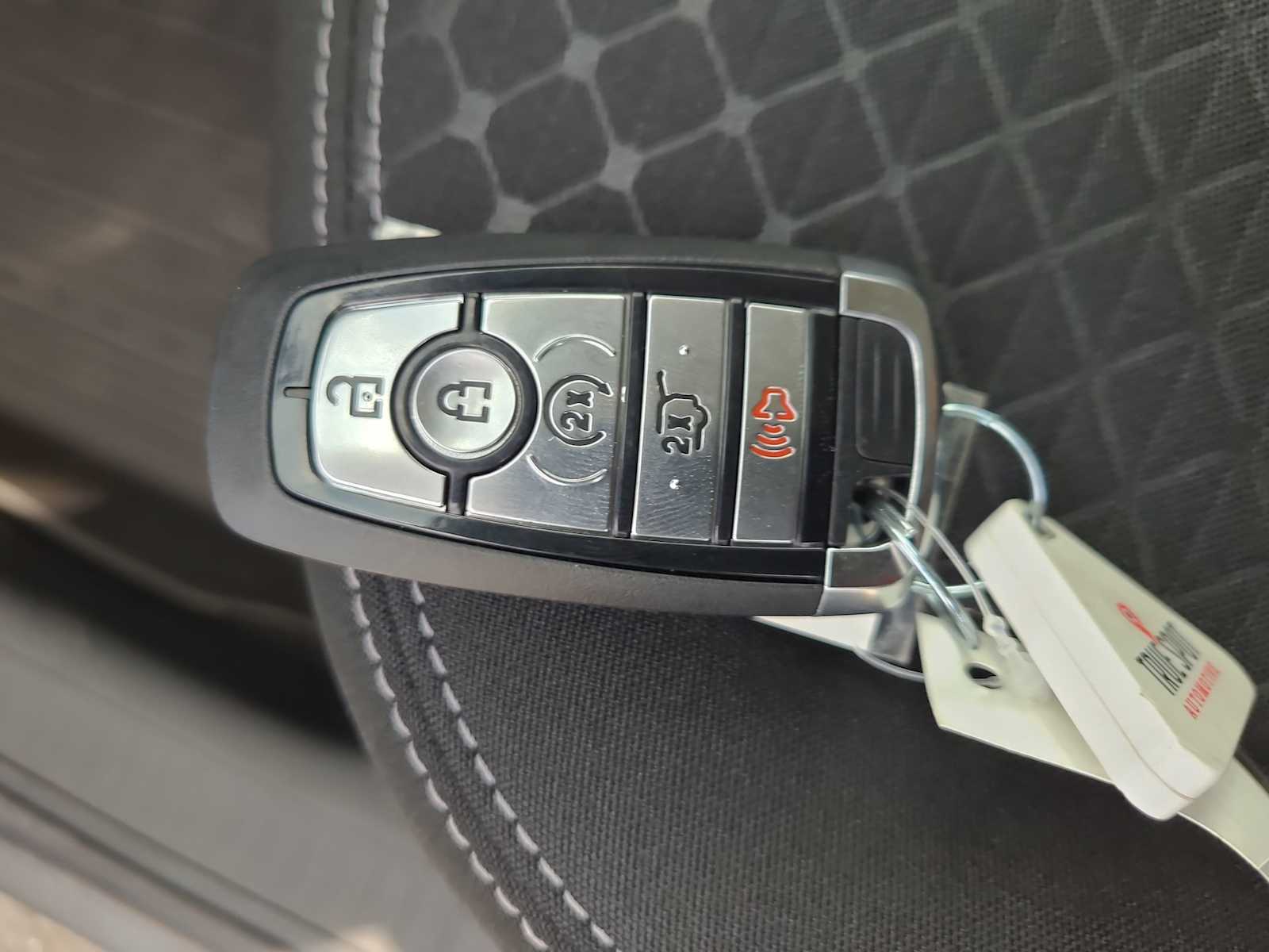 Thumbnail: 2025 Ford Escape - 28