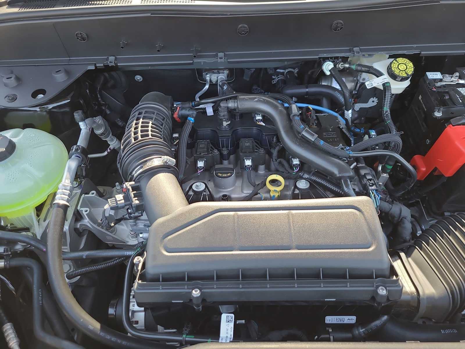 Thumbnail: 2025 Ford Bronco Sport - 17