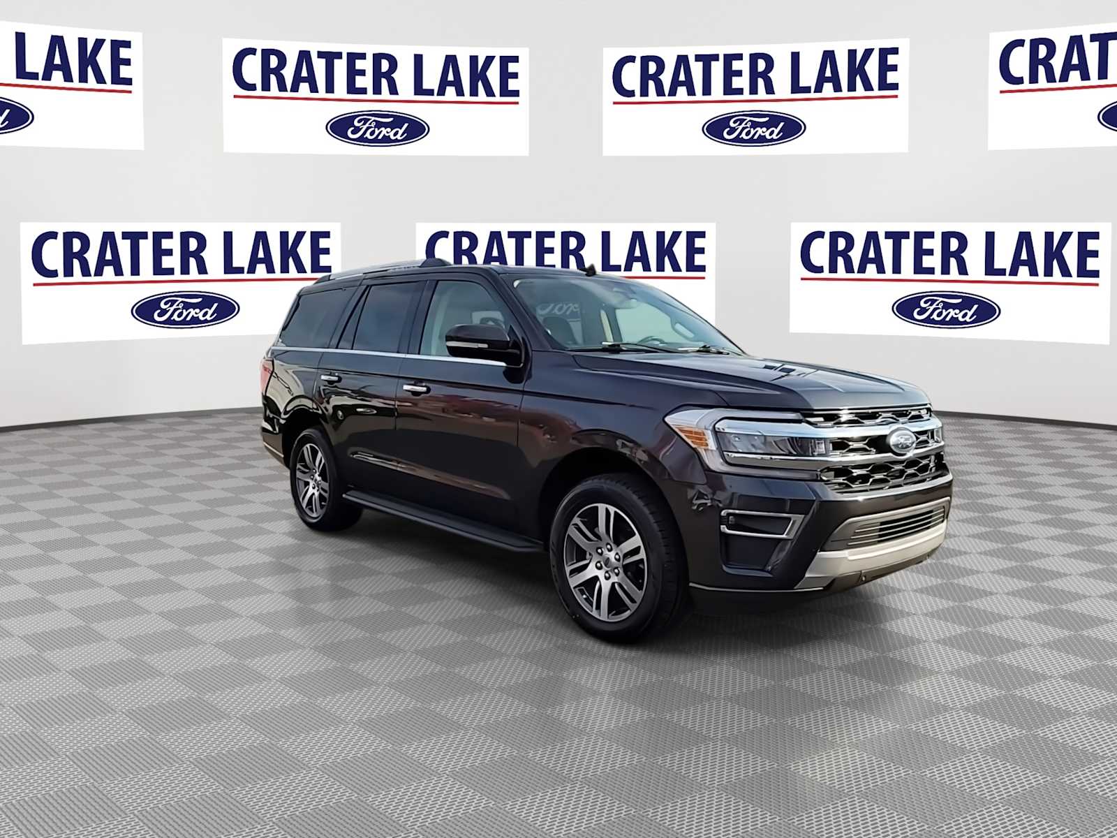 2024 Ford Expedition Limited photo 2