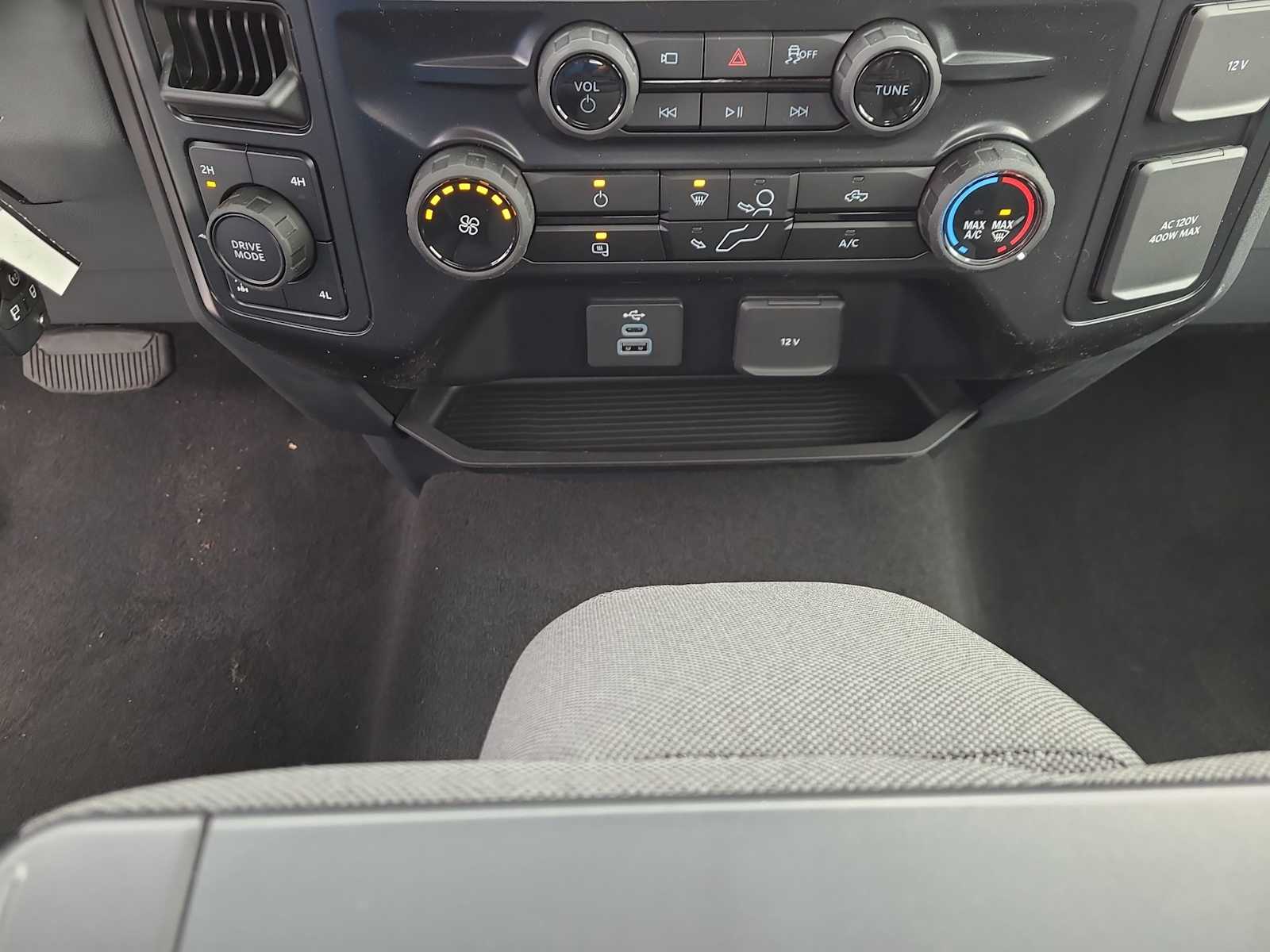 2026 Ford F-350 Super Duty XL - Photo 25