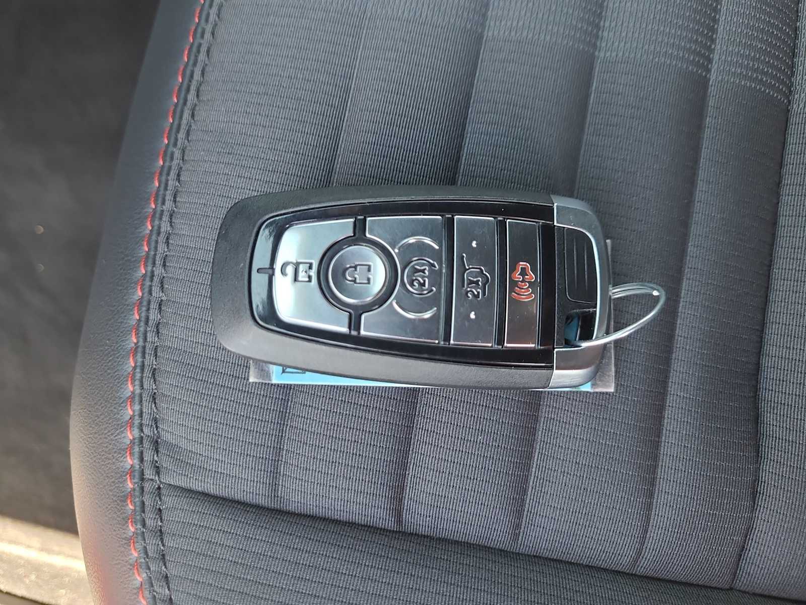 Thumbnail: 2025 Ford Explorer - 28