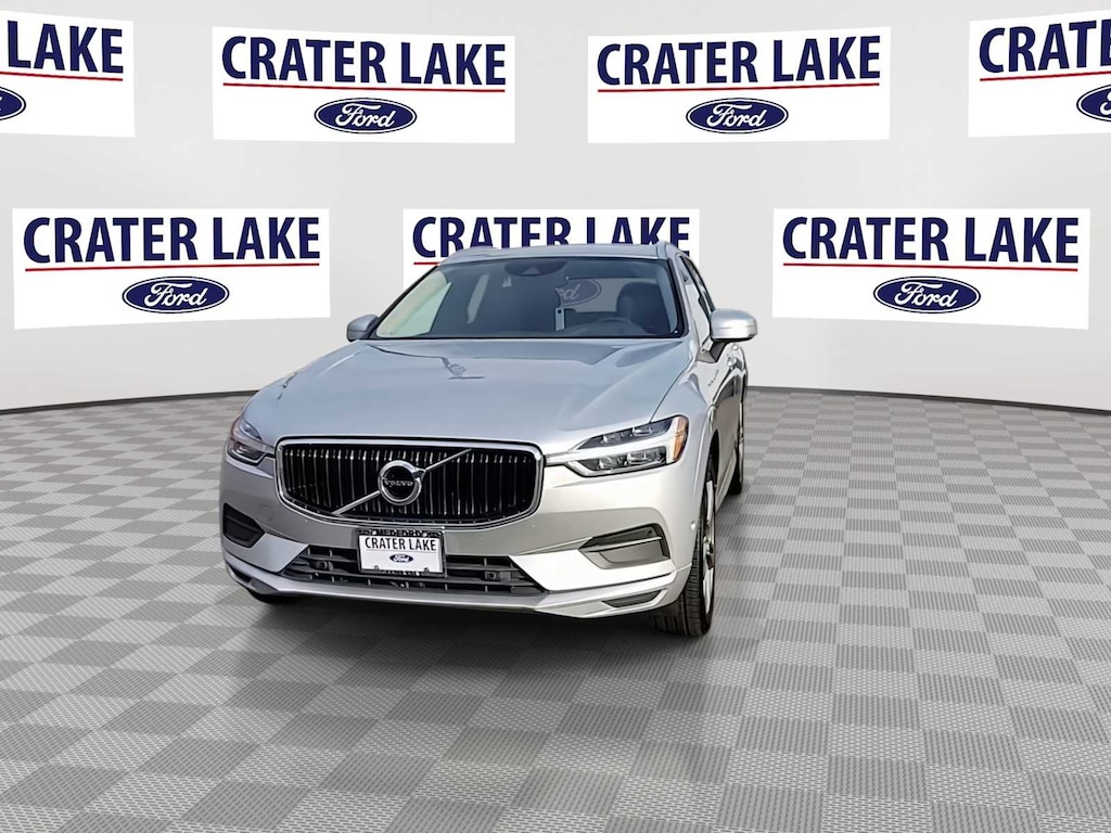 Used 2018 Volvo XC60 T5 AWD Momentum SUV