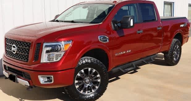 2017 Nissan Titan XD Pro-4X Diesel Crew Cab 4x4 SWB's photo