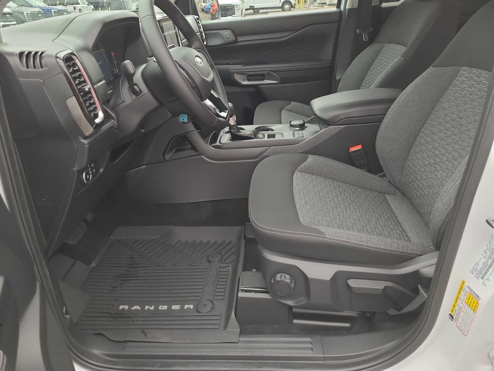 Thumbnail: 2025 Ford Ranger - 19