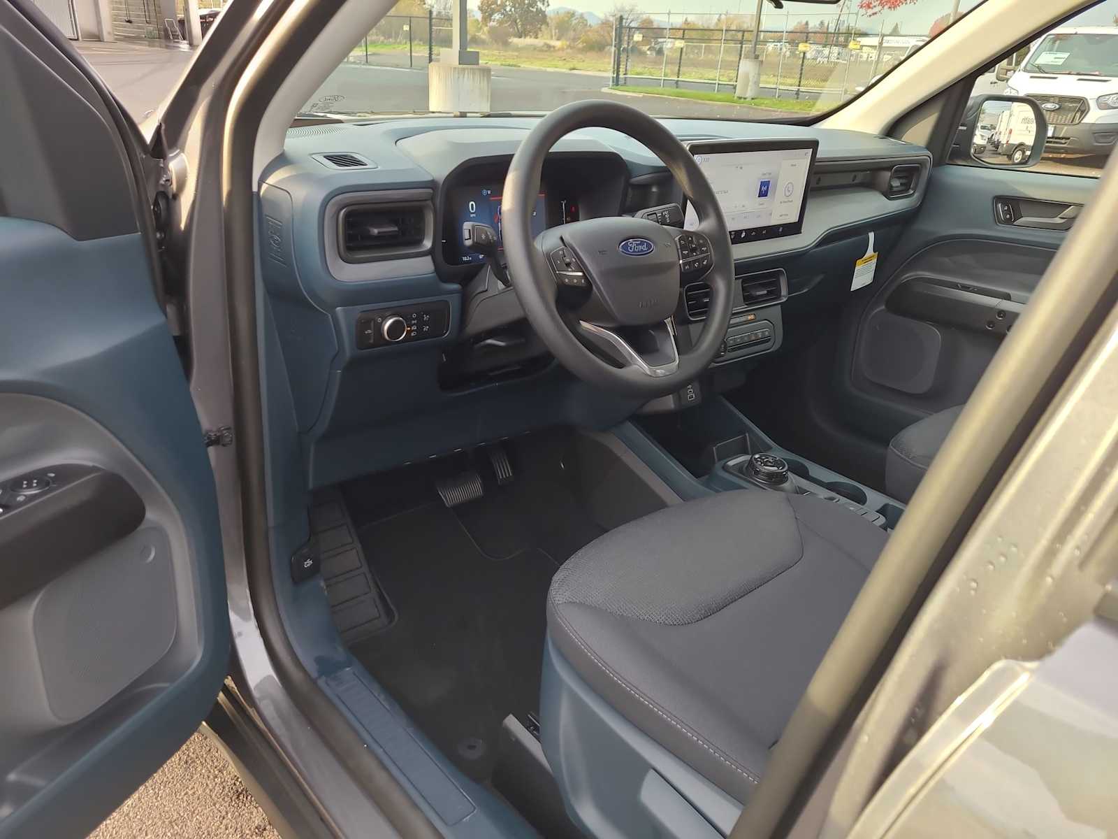 Thumbnail: 2025 Ford Maverick - 10