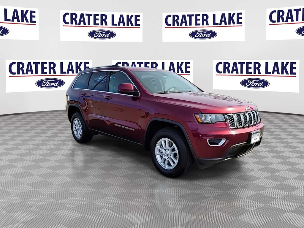 Used 2019 Jeep Grand Cherokee Laredo SUV