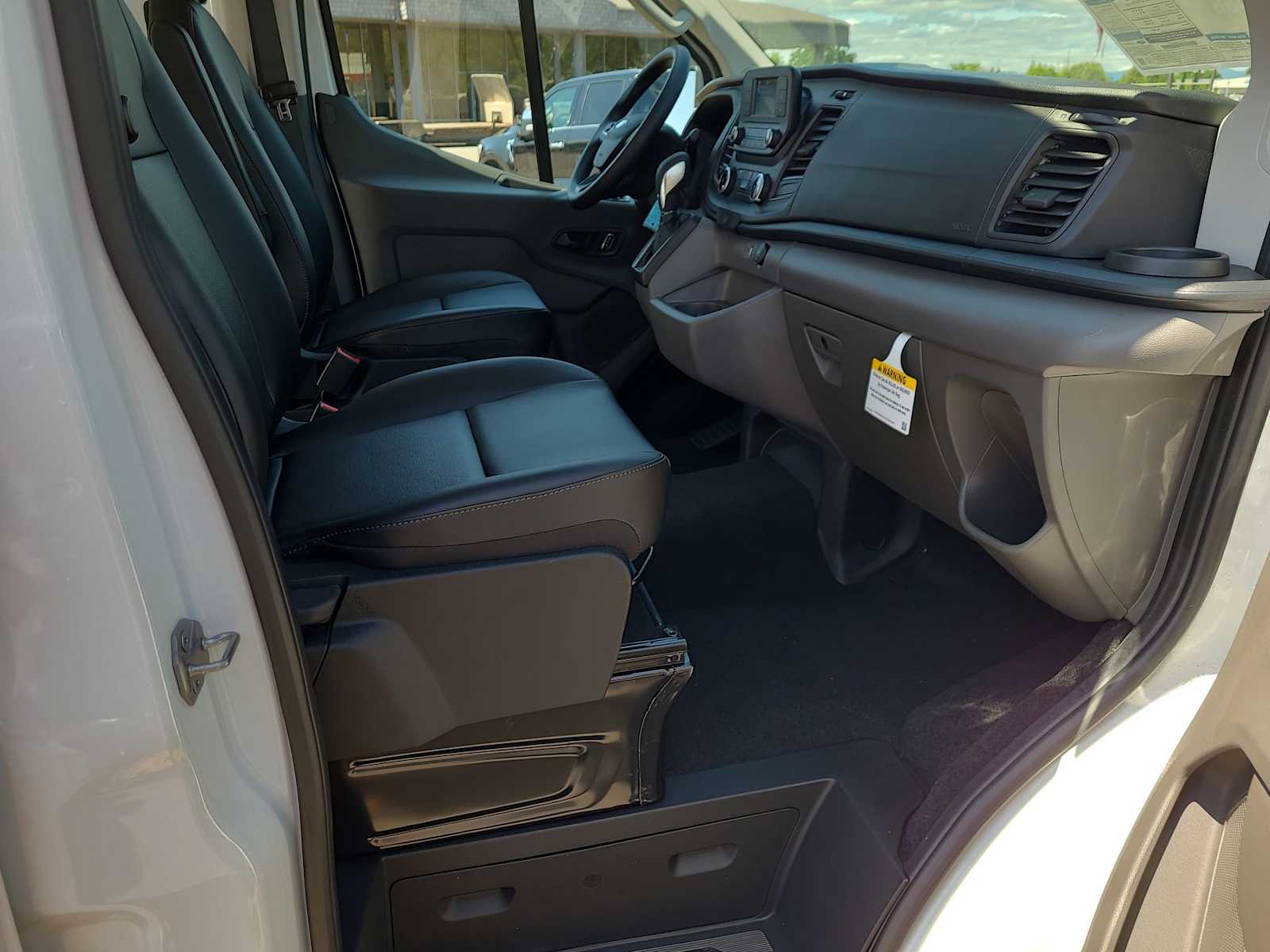 Thumbnail: 2025 Ford Transit Series - 22