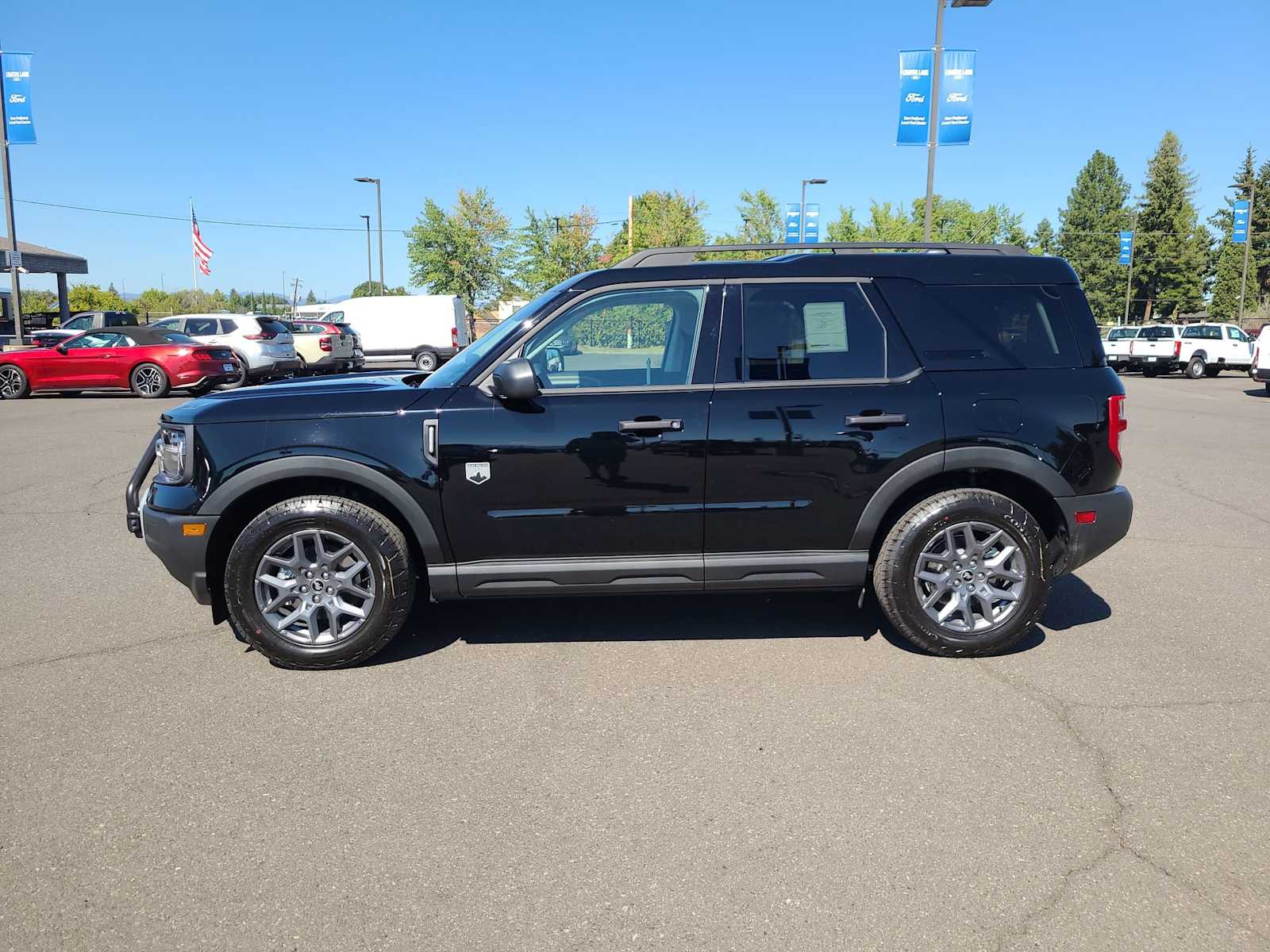 Thumbnail: 2025 Ford Bronco Sport - 11