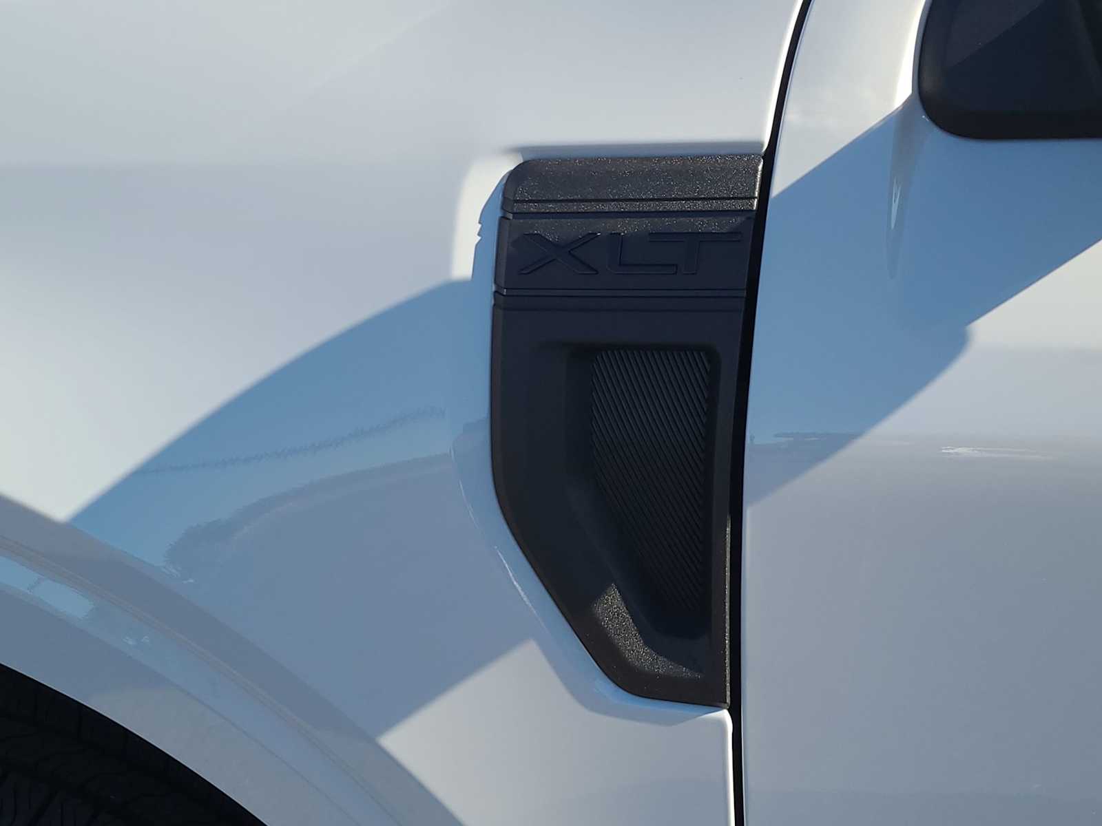 Thumbnail: 2025 Ford Maverick - 15