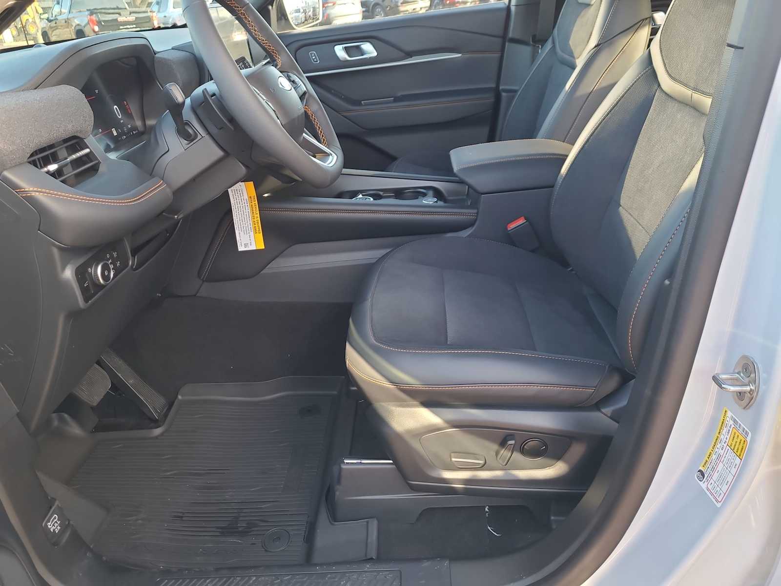 Thumbnail: 2026 Ford Explorer - 19