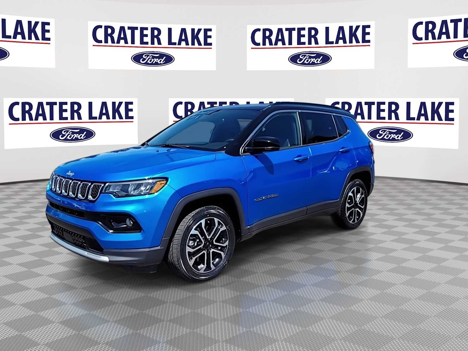 2023 Jeep Compass Limited photo 4