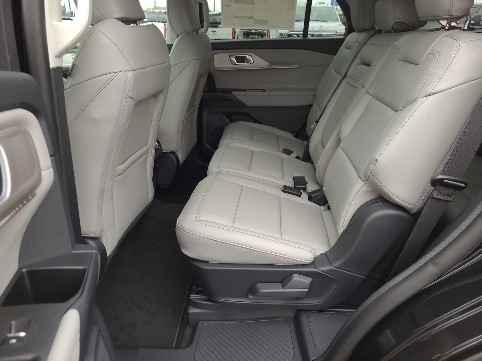 Thumbnail: 2025 Ford Explorer - 21