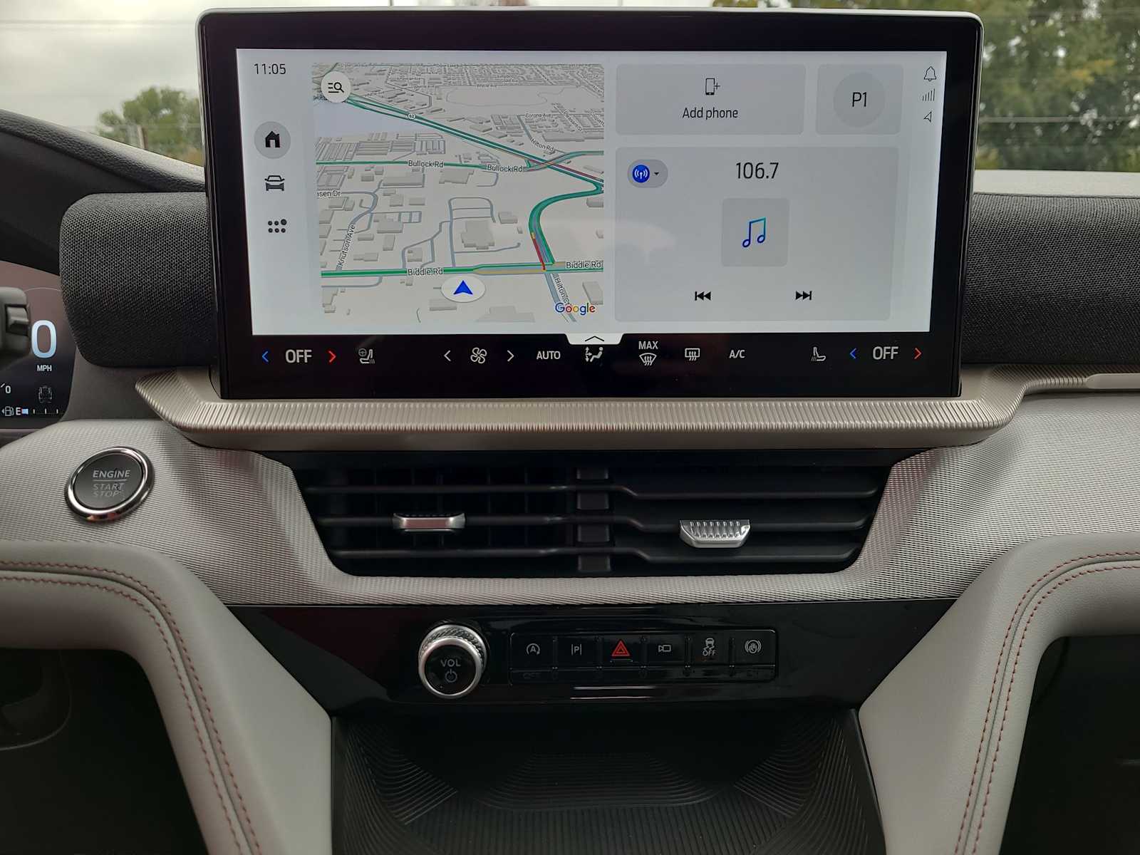 Thumbnail: 2025 Ford Explorer - 24