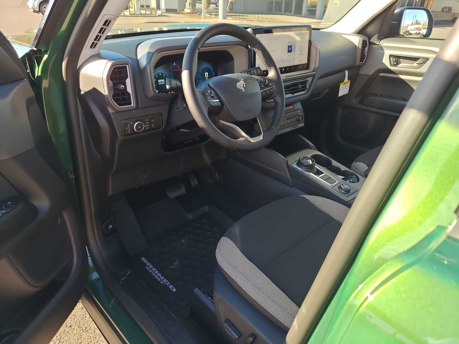 Thumbnail: 2025 Ford Bronco Sport - 10