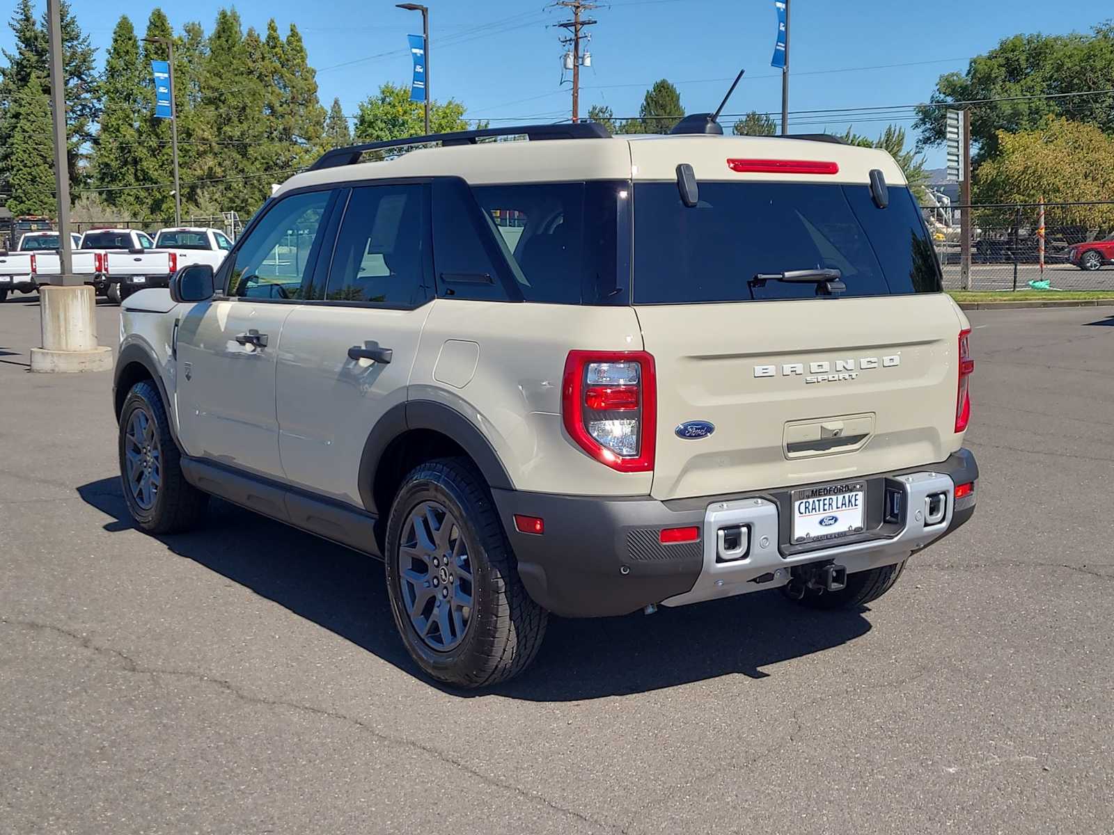 Thumbnail: 2025 Ford Bronco Sport - 12