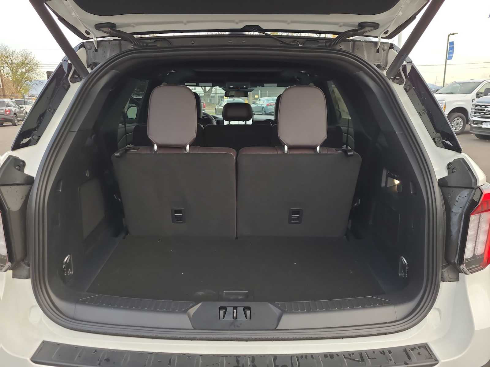 Thumbnail: 2026 Ford Explorer - 27