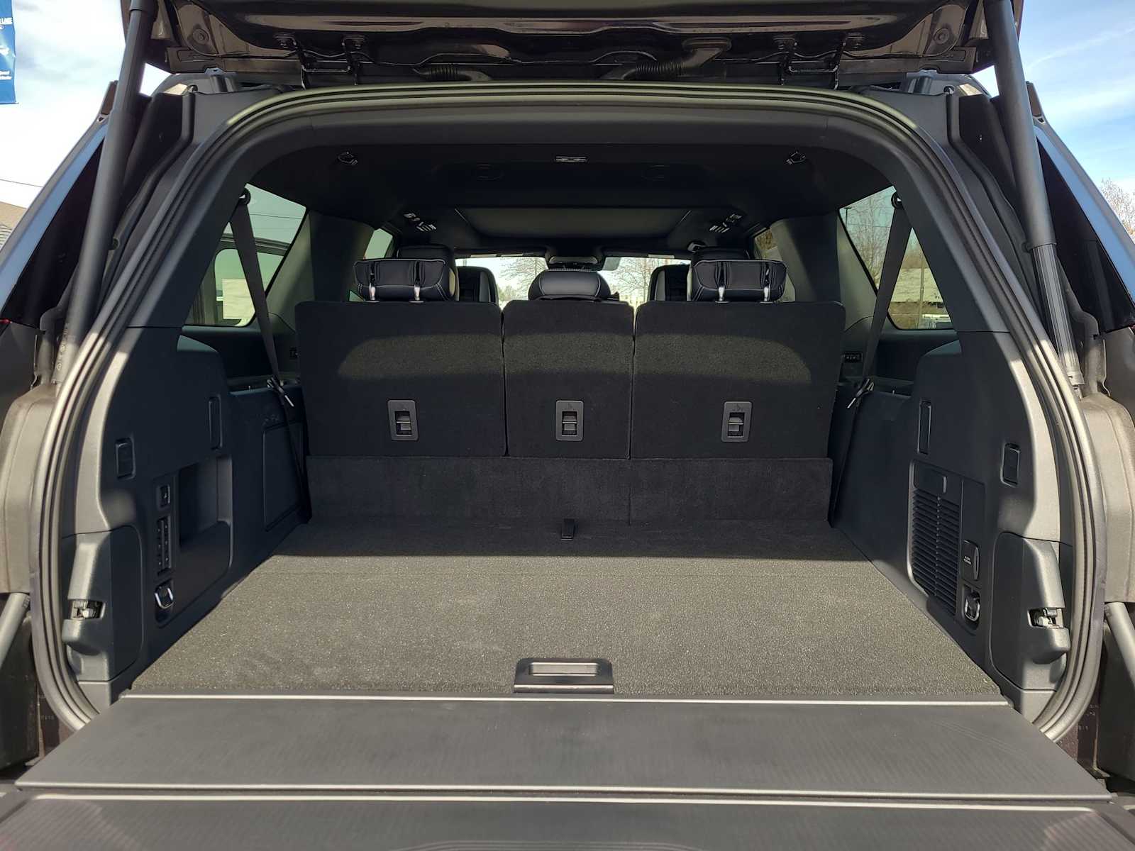 Thumbnail: 2026 Ford Expedition MAX - 27