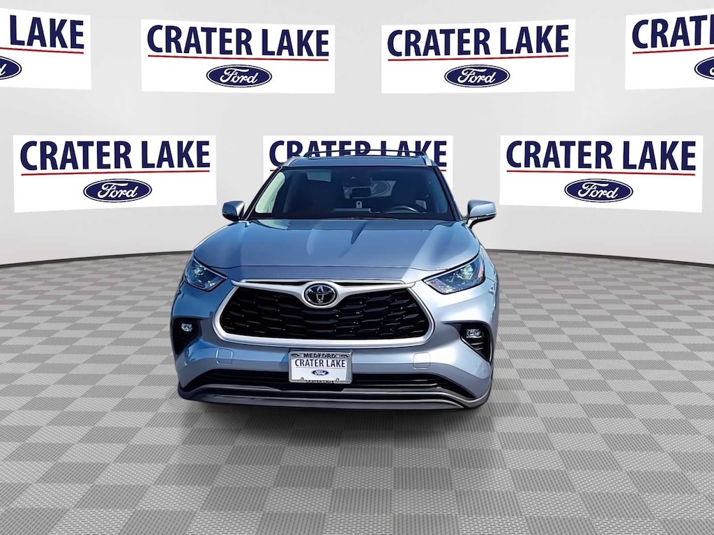 Used 2022 Toyota Highlander XLE SUV