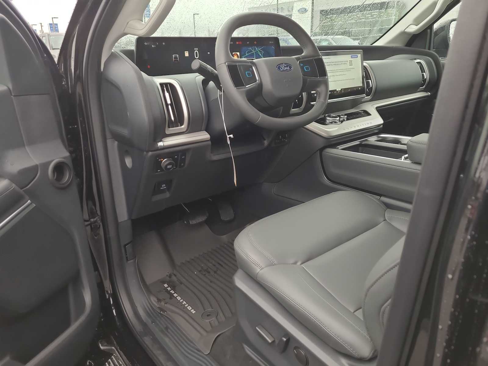 Thumbnail: 2026 Ford Expedition MAX - 10