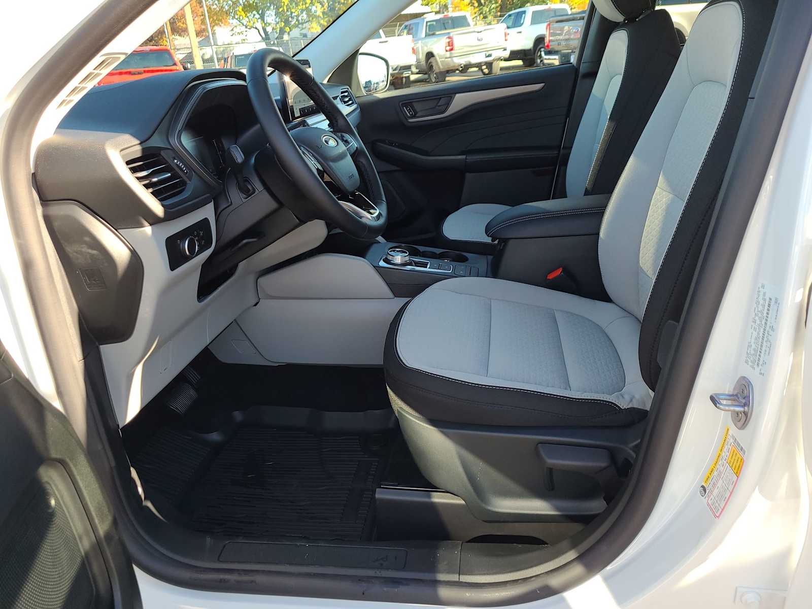 Thumbnail: 2025 Ford Escape - 19