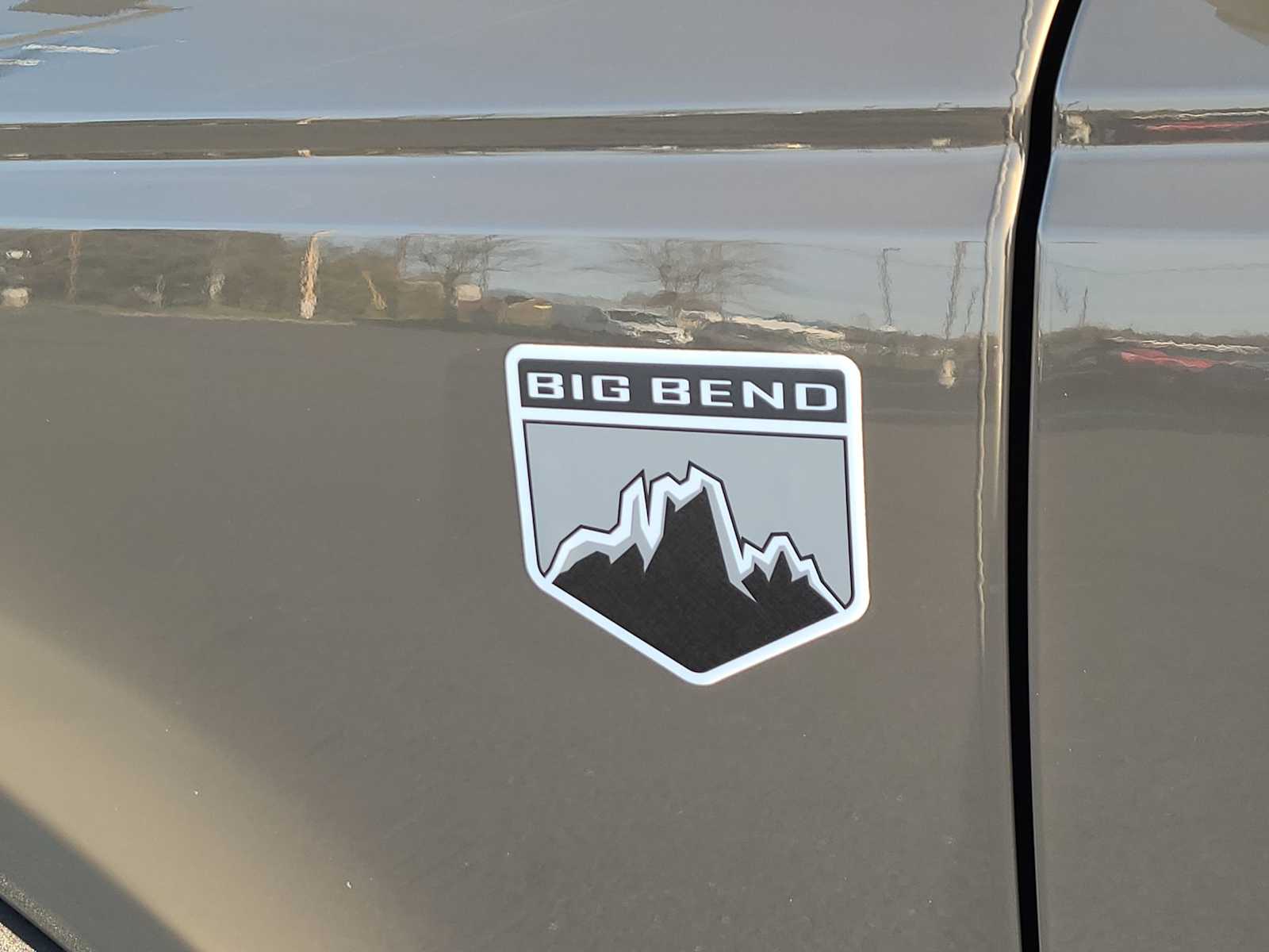 Thumbnail: 2025 Ford Bronco - 15