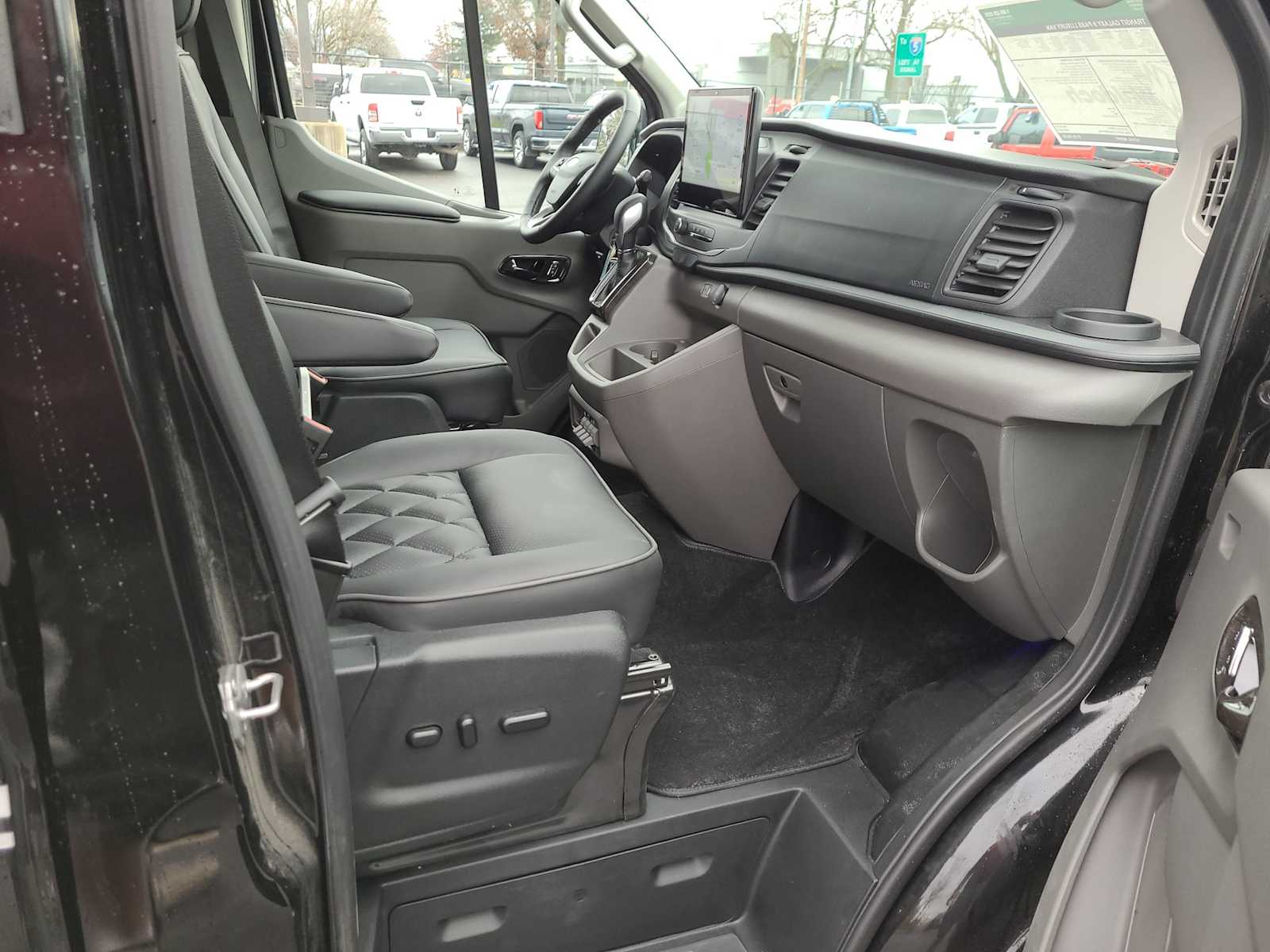 Thumbnail: 2024 Ford Transit Series - 22