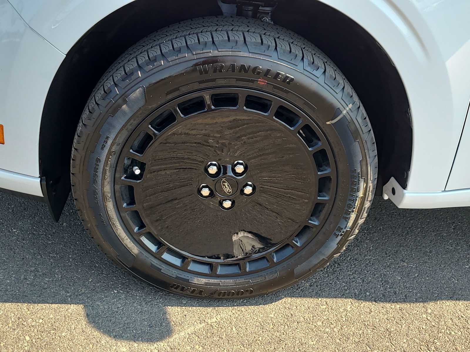 Thumbnail: 2025 Ford Maverick - 16