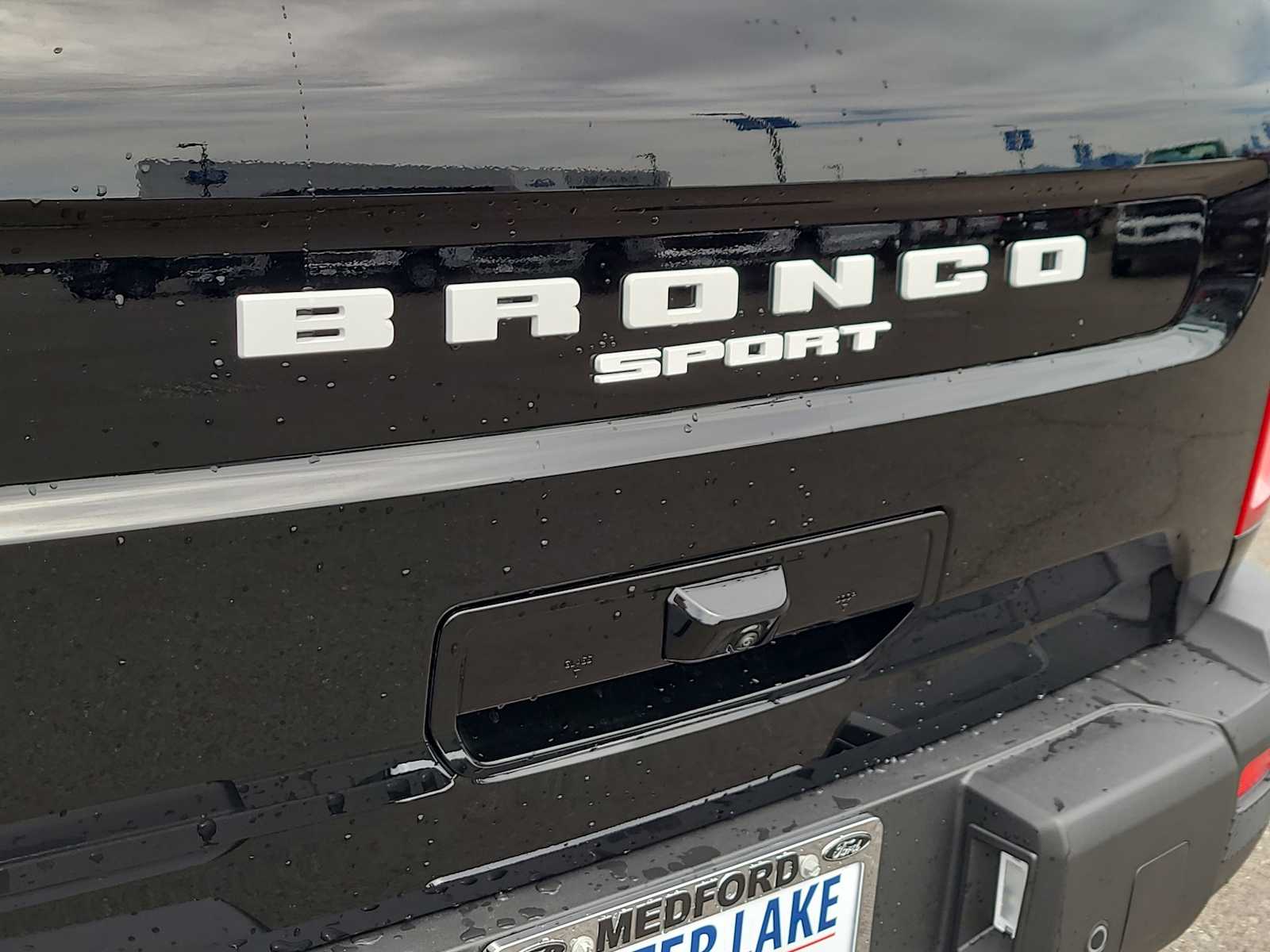 Thumbnail: 2025 Ford Bronco Sport - 15
