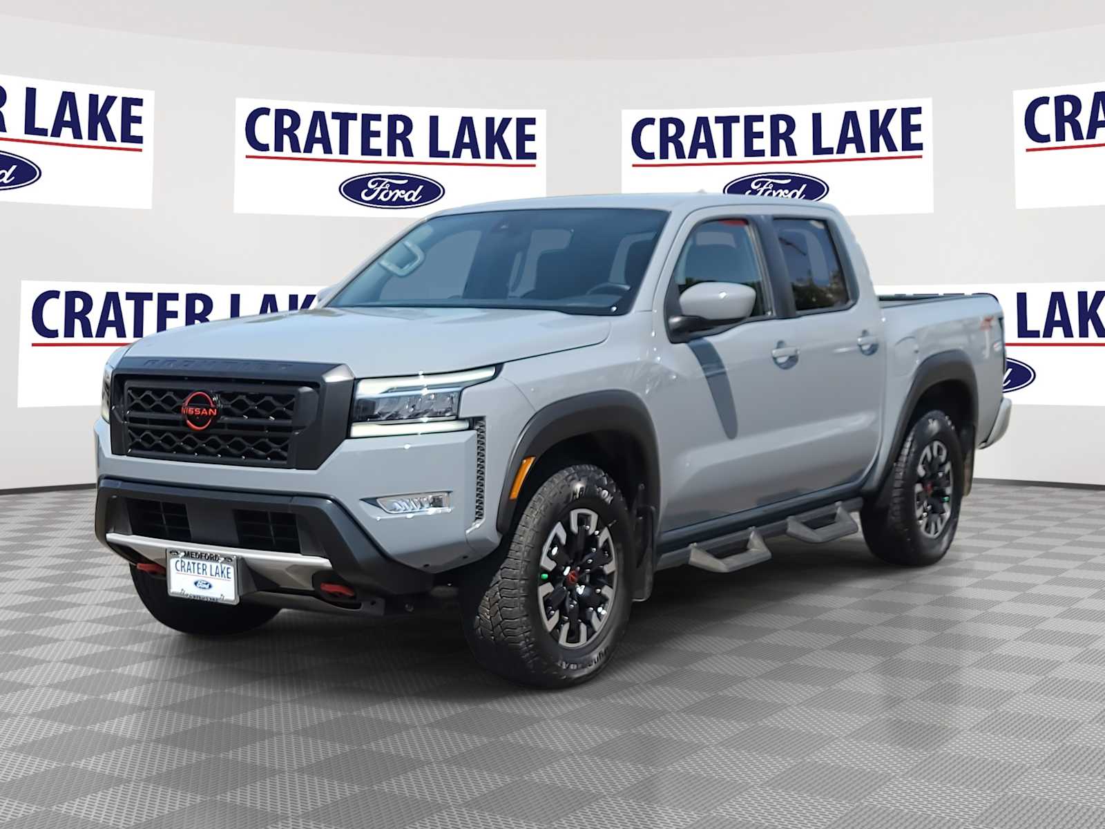 2024 Nissan Frontier PRO-4X Crew Cab 4X4's photo