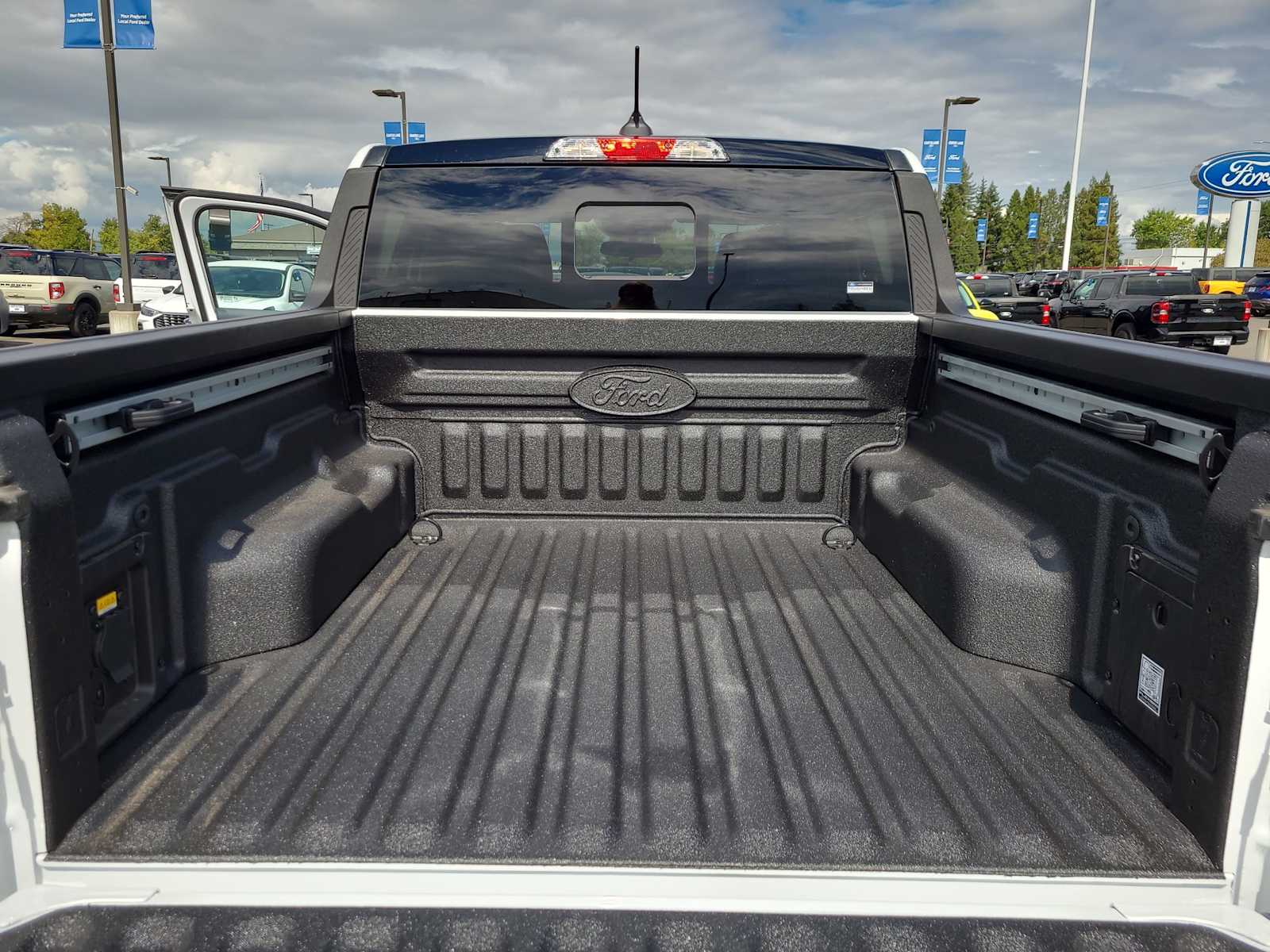 Thumbnail: 2025 Ford Maverick - 27