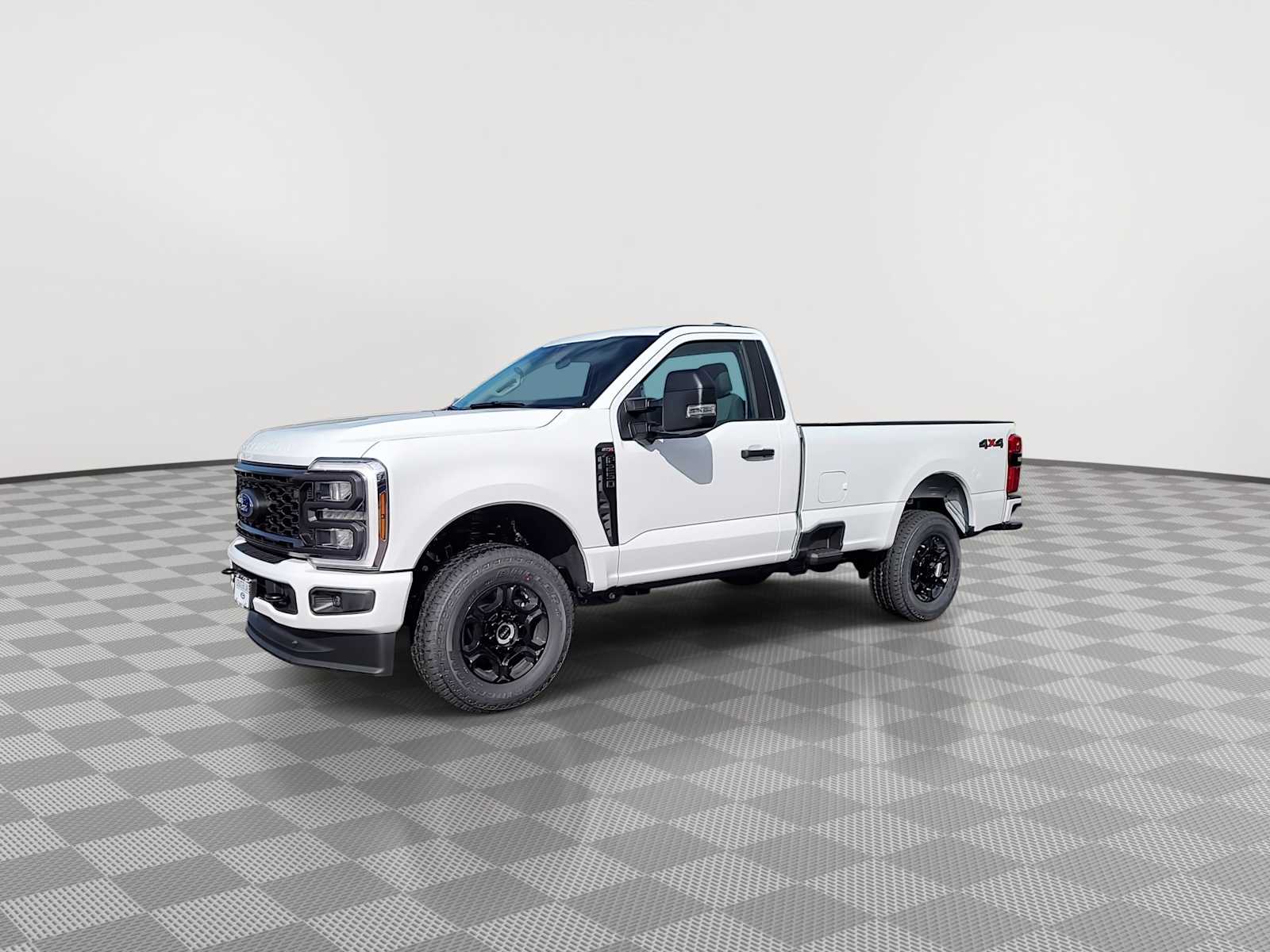 2025 Ford F-250 XL photo 4