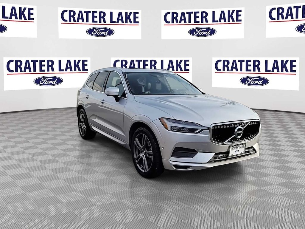 Used 2018 Volvo XC60 T5 AWD Momentum SUV
