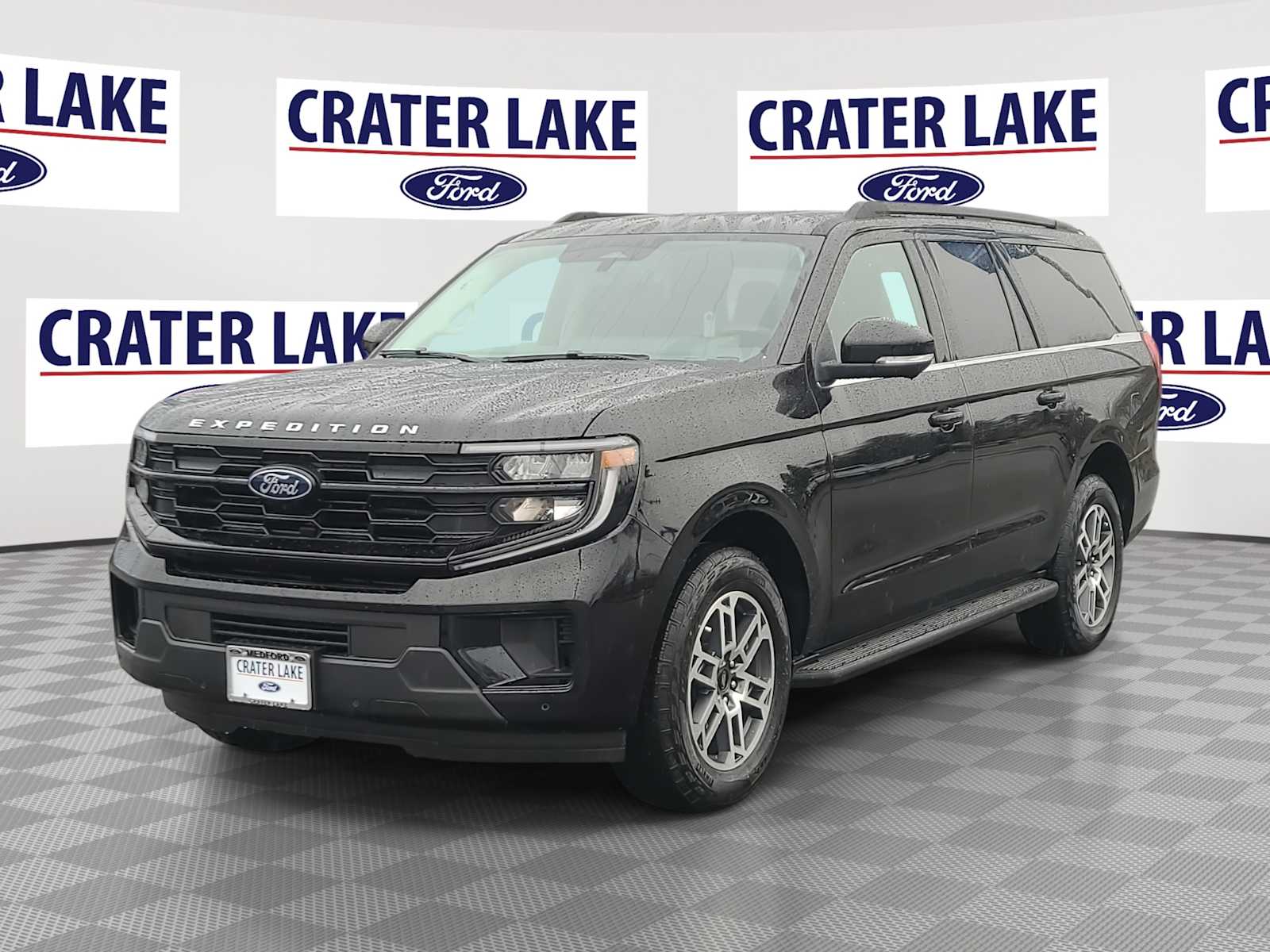 2026 Ford Expedition Active's photo